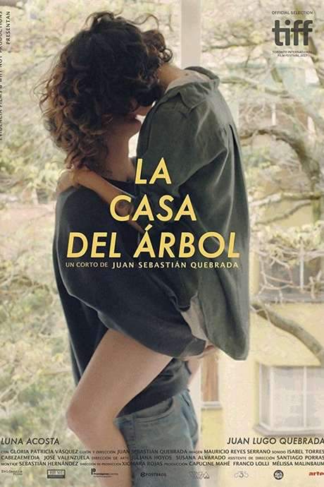 A passionate and volatile couple navigates the complexities of their intense relationship. The film explores the alluring and ultimately unbearable nature of stormy passions and the challenges that arise when two people are deeply connected yet fundamentally incompatible. It's a look at the raw energy and difficulties inherent in a relationship pushed to its limits.